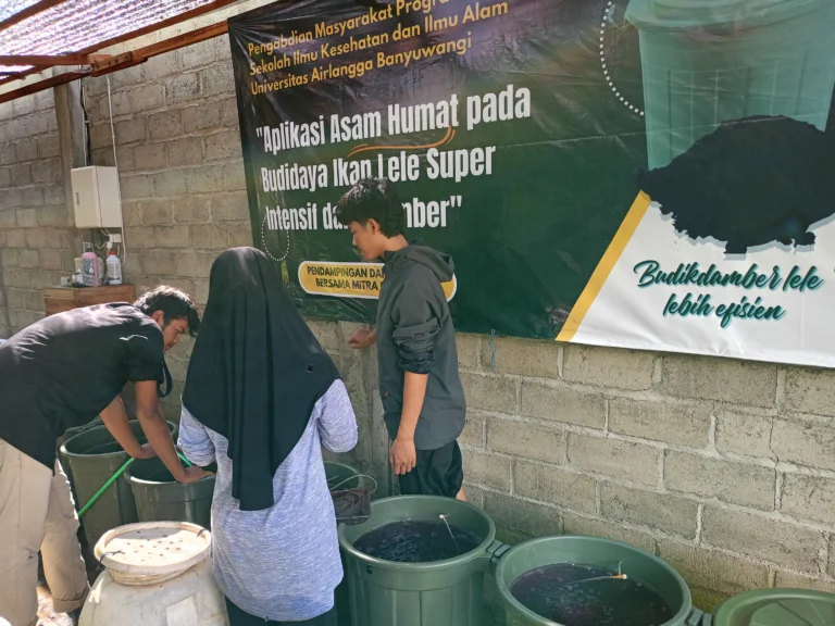 Kegiatan pengabdian masyarakat Prodi Akuakultur di Muncul Fish Farm